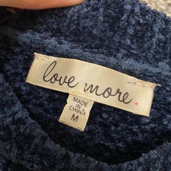 Blue sweater - Picture 6 of 7